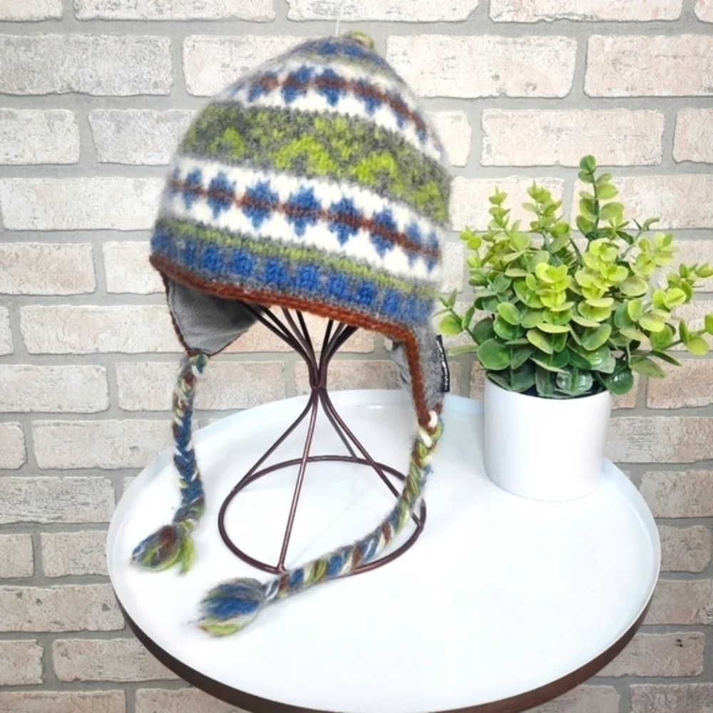 EVEREST Wool Winter Tassel Hat